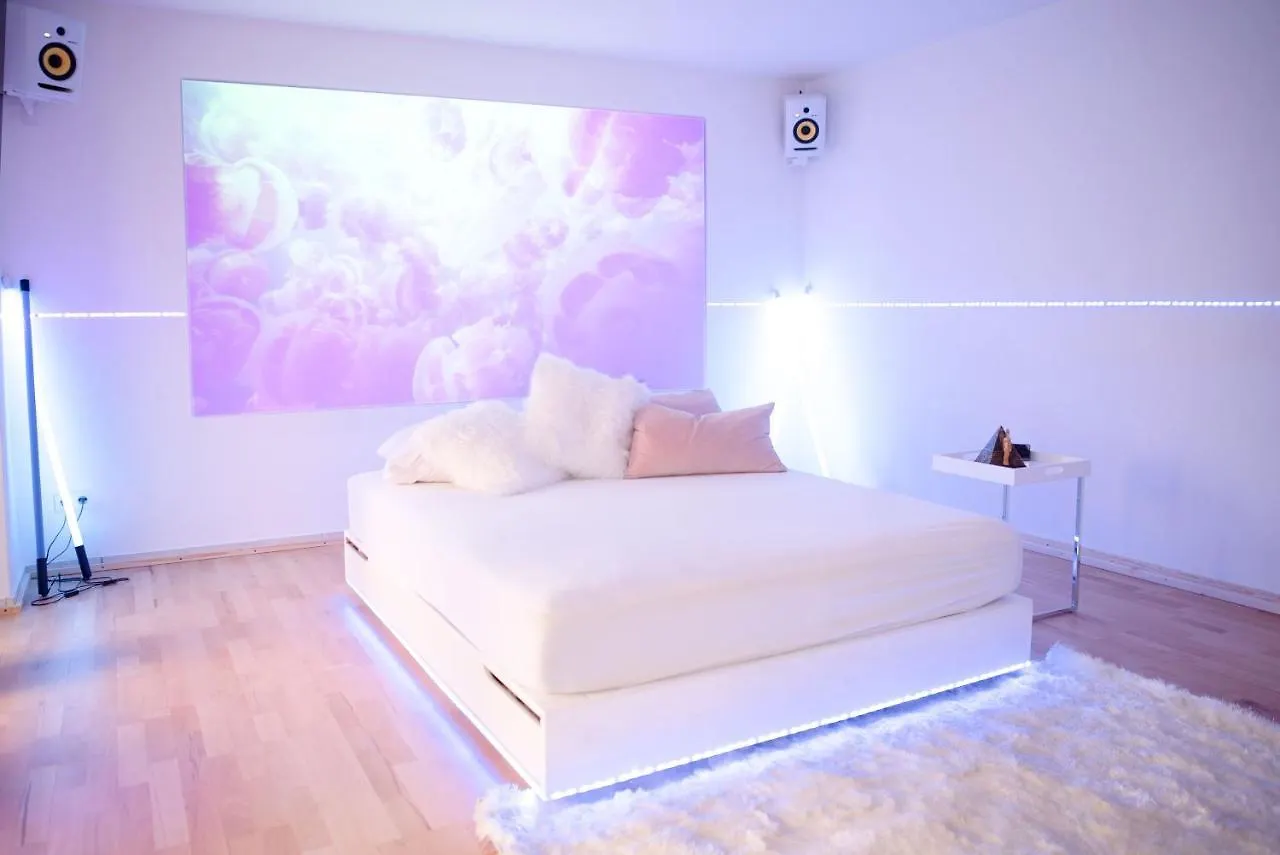 Cosy Apartment At Prenzlauer Berg With Terrace And Headphonecinema Berlin